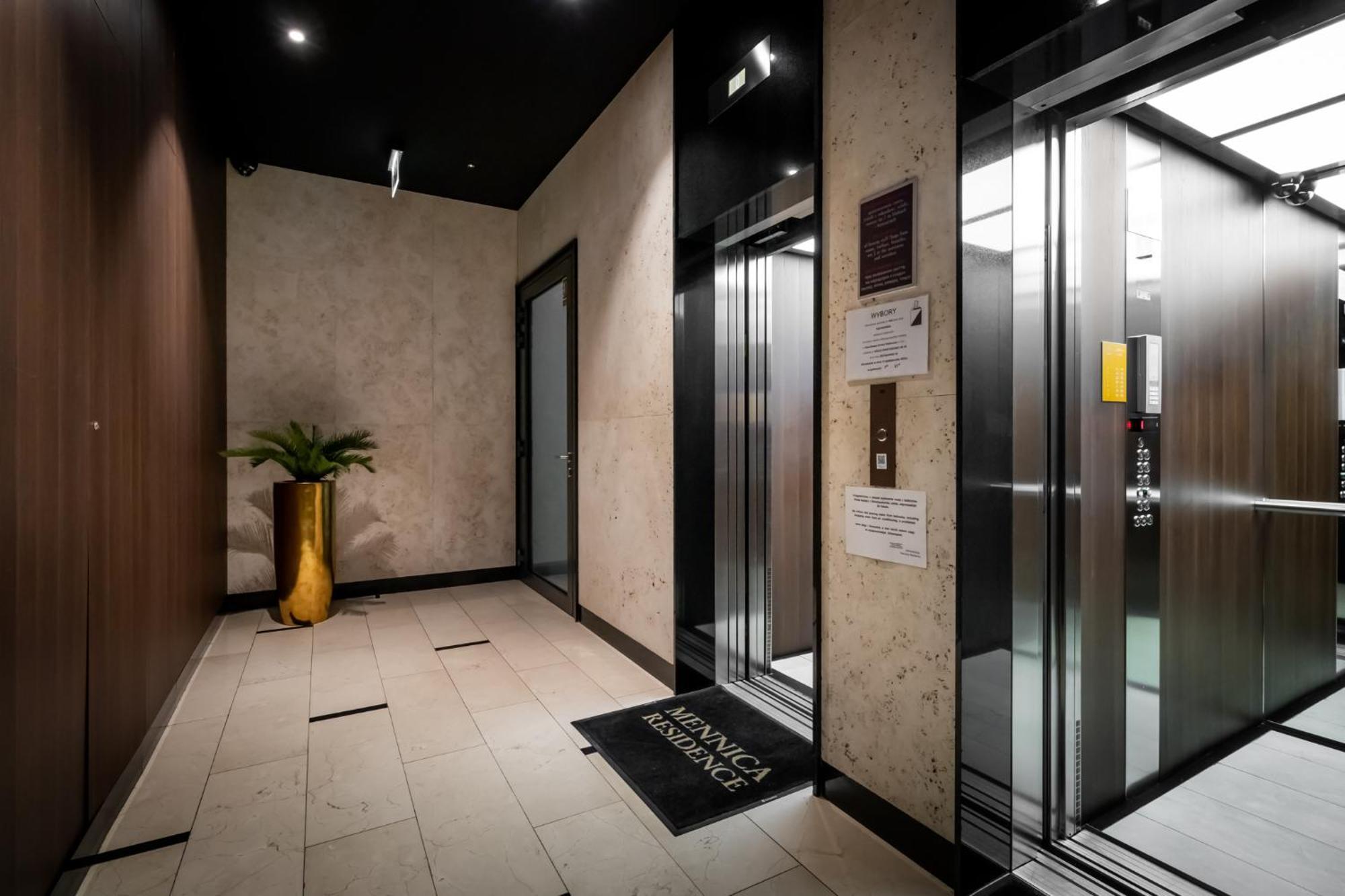 Apartment Golden -city Center - Mennica *