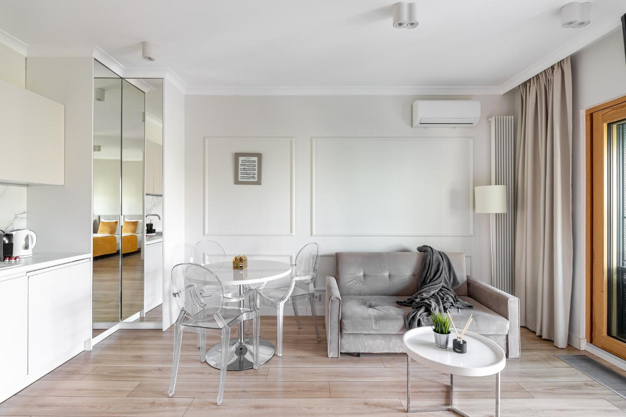 Apartment Golden -city Center - Mennica *